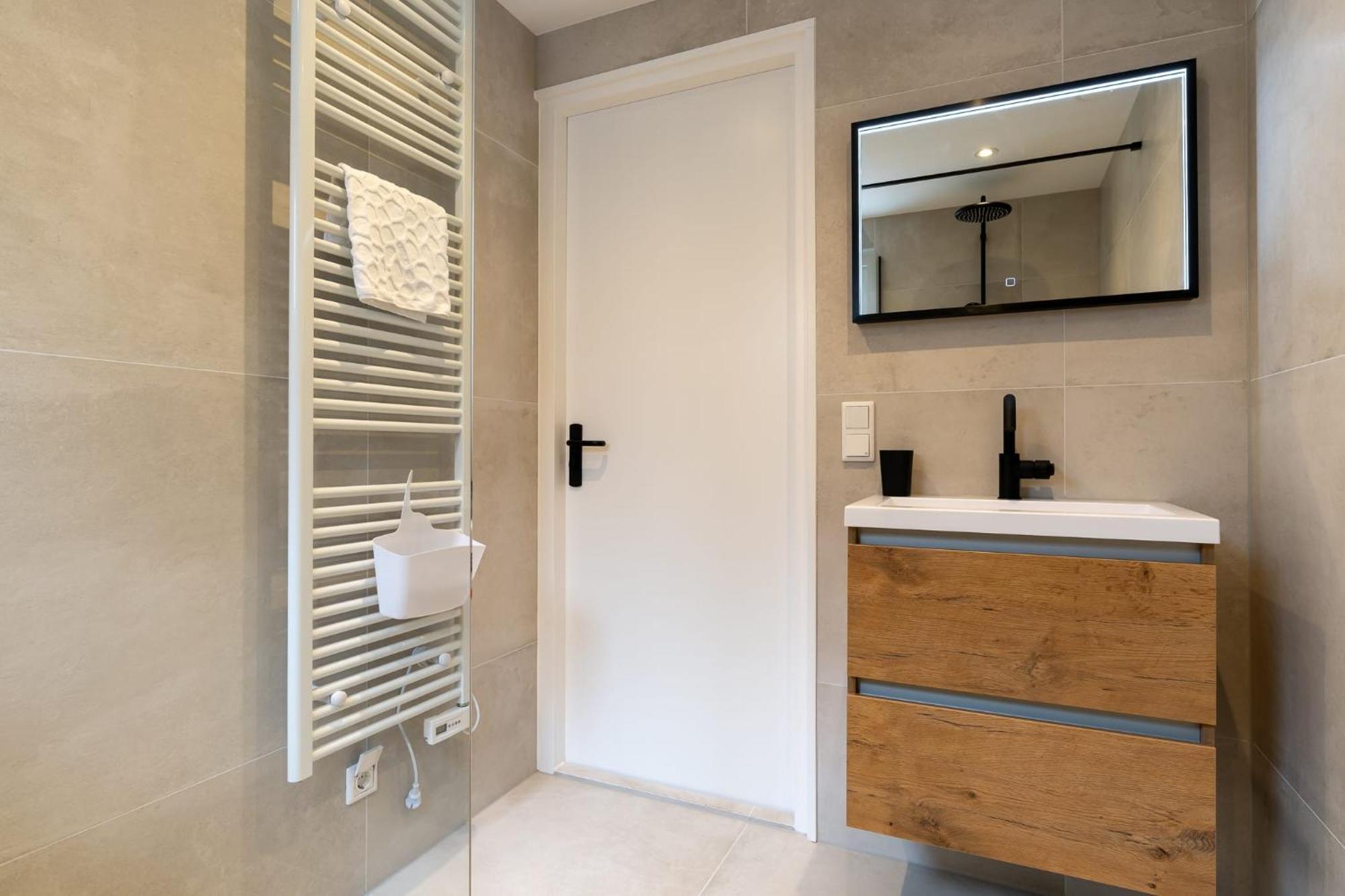 Holiday home Hello Zeeland - Schoolstraat 6a Vrouwenpolder